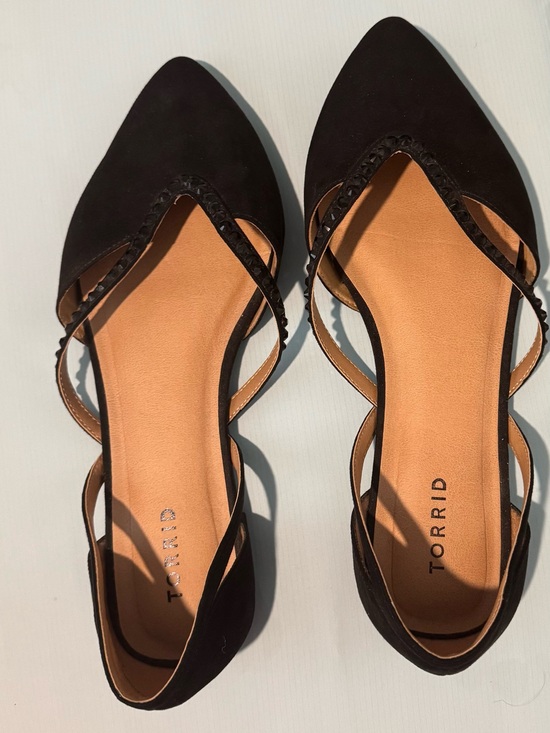 Torrid Shoes - Torrid Size 12WW  pointed flats with rhinestone trim